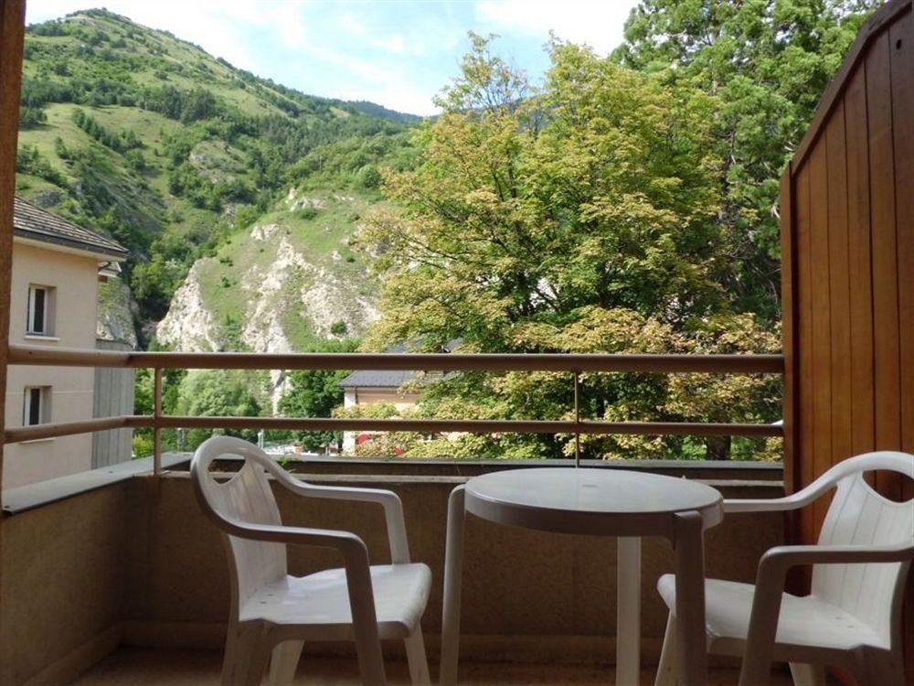 Le Grand Chalet - Le Studio Brides-les-Bains Esterno foto